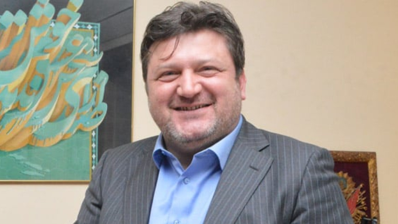 Eski Bakan Mehmet Ali Yılmaz'ın oğluna silahlı saldırı!