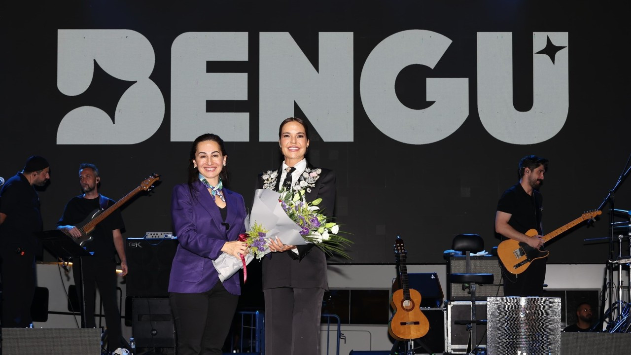 Beykoz'da 30 Ağustos Zafer Bayramı coşkusu Bengü konseriyle zirveye ulaştı