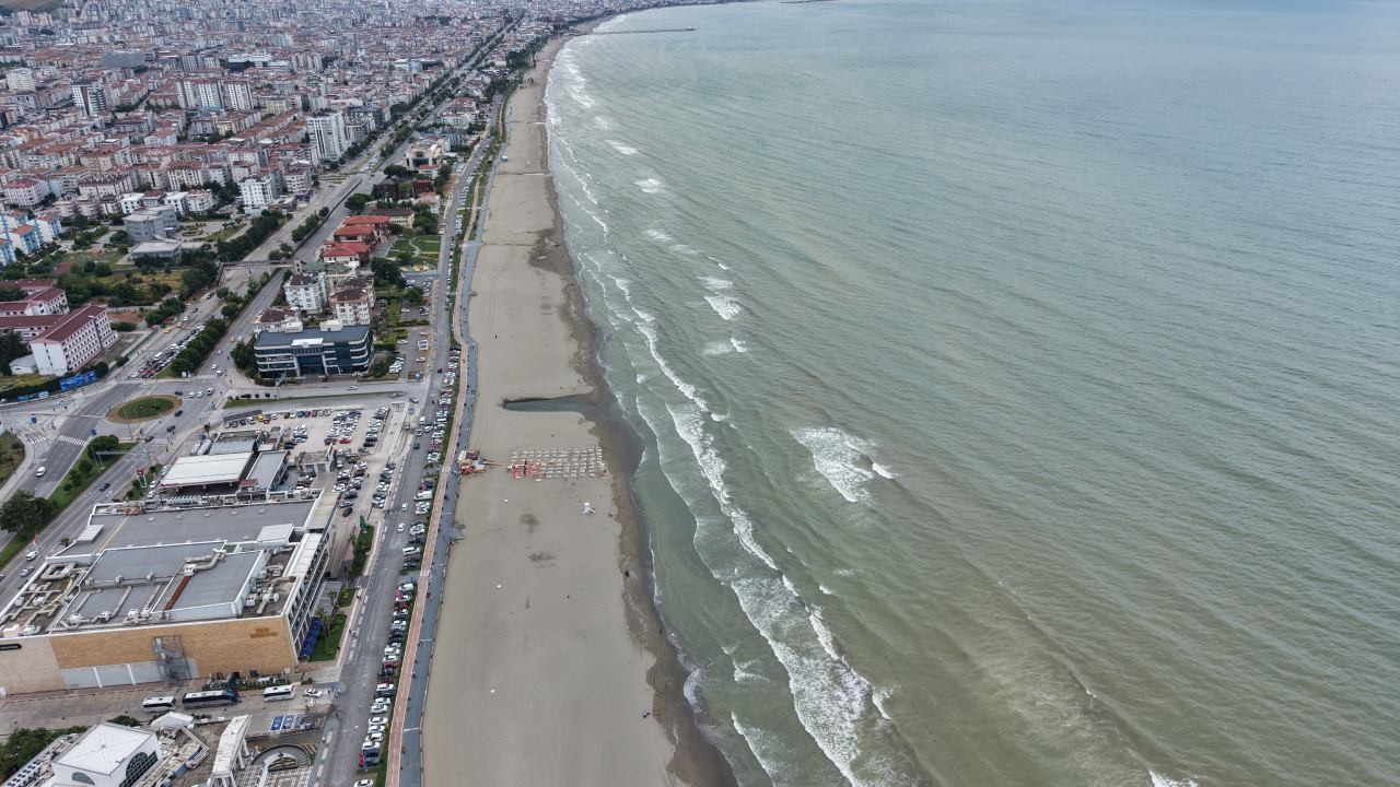 Samsun'da 'denize girmeyin' uyarısı