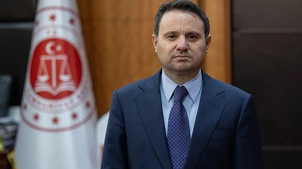 YENİ ADLİ YIL BAŞLADI! Bakan Gürlek'ten çok net mesajlar: Bu dönemi adalet yüzyılı kılmak istiyoruz! Faili meçhuller, çetelerle mücadele, yolsuzluklar...