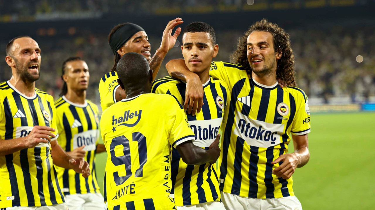 Fenerbahçe'de 4 transfer bir ilki yaşayacak! Gözler İsmail Kartal'da