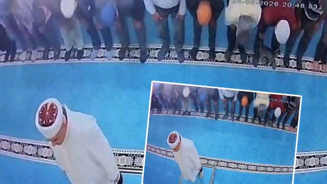 Namaz kılarken önüne gelen kediye tekme attı! Kedi uçtu, imamın kafasına düştü! O şahıs gözaltına alındı
