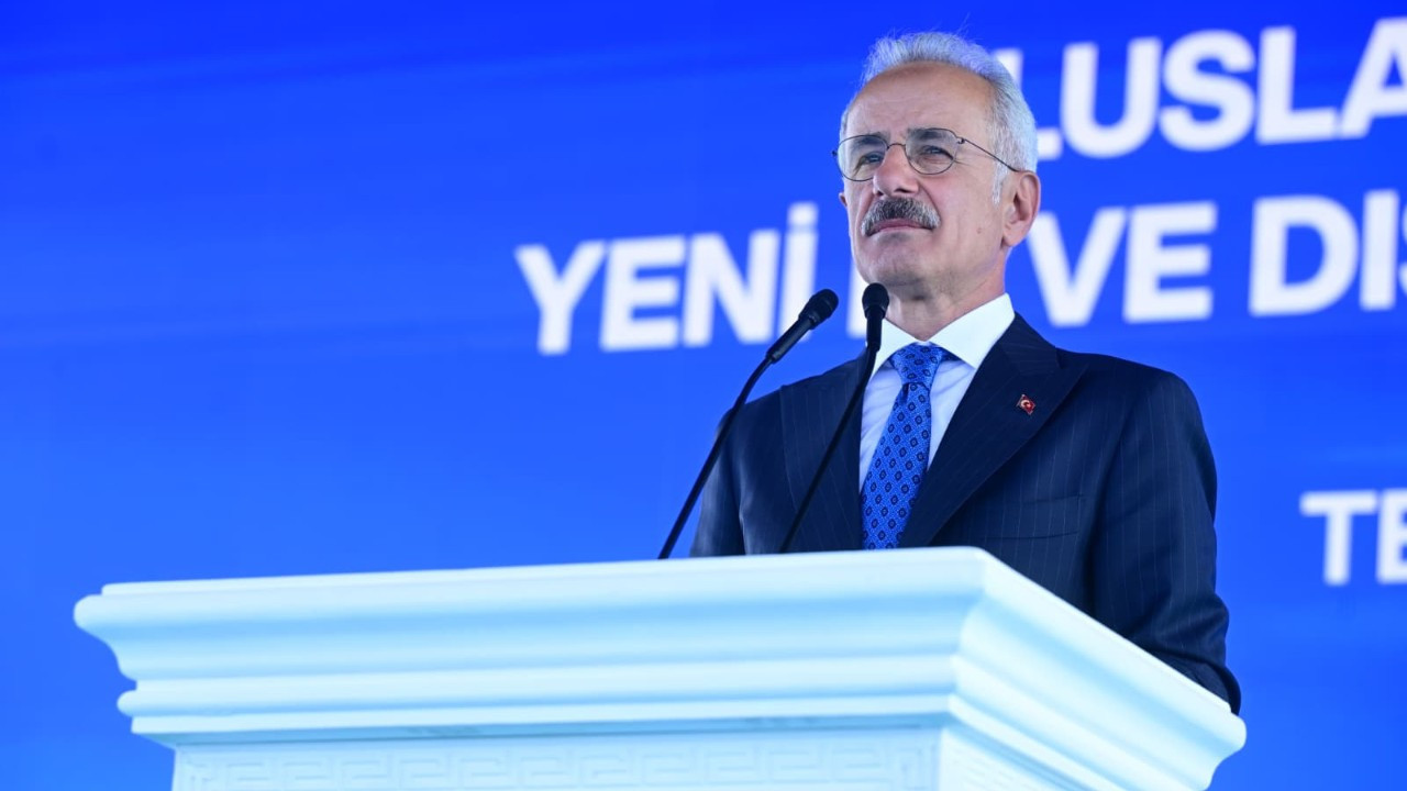 Bakan Uraloğlu duyurdu: Samsun Çarşamba Havalimanı'nın yolcu kapasitesi 3 milyona çıkıyor