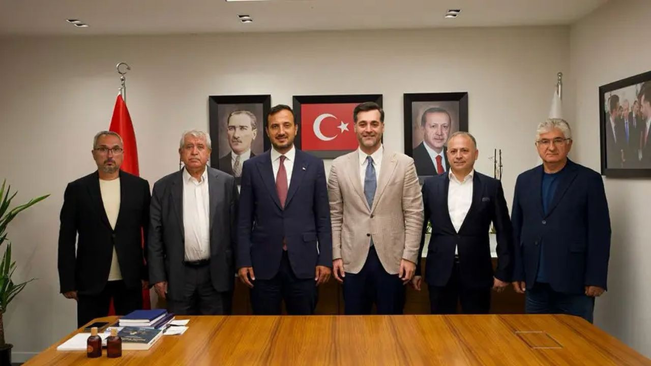 AK Parti'den Üsküdar hamlesi: Seçime bir gün kala tüm dengeler değişti
