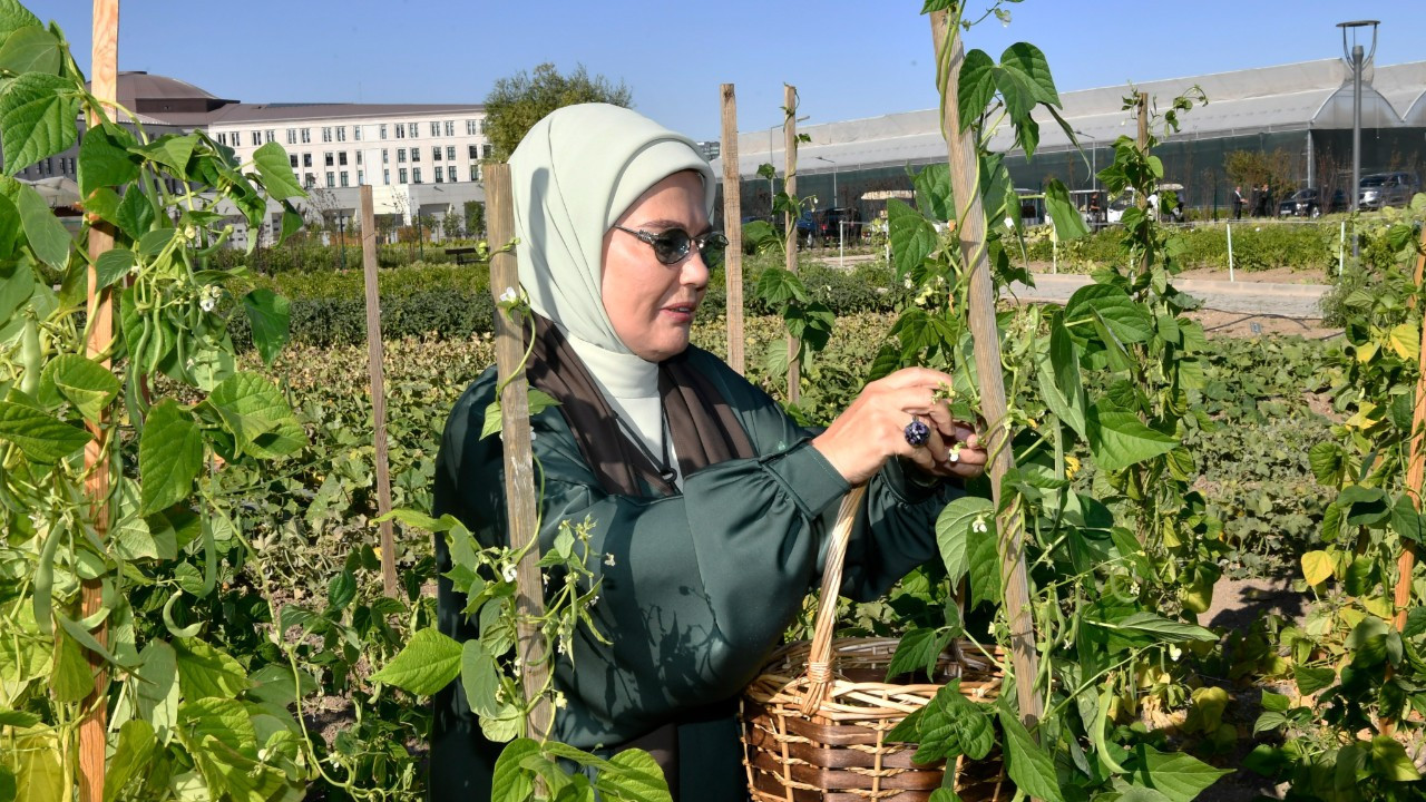 Emine Erdoğan, Türkiye Milli Botanik Bahçesi'ni ziyaret etti