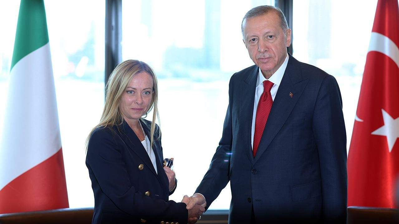 Cumhurbaşkanı Erdoğan’dan İtalya Başbakanı Meloni’ye tebrik mesajı