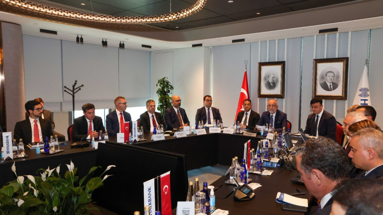 Halkbank üçüncü halka arz için düğmeye bastı! Özdil’den mesaj: Sermayemiz güçlenecek