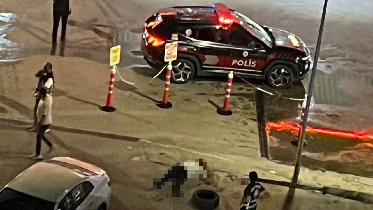 Esenyurt'ta korsan taksici dehşeti! Önce polisi sonra kendisini vurdu