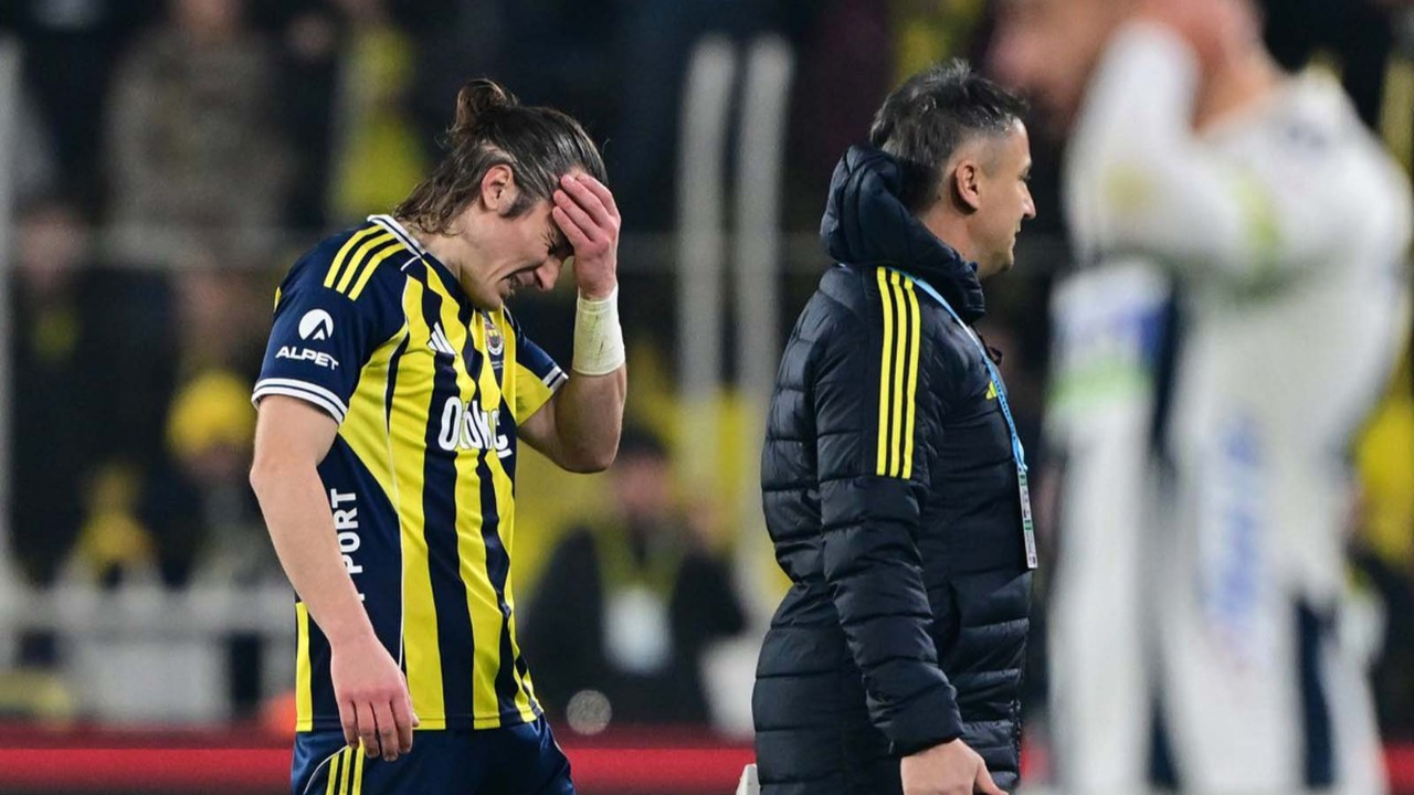 Süper Lig ekibi transferi duyurdu! Çağlar Söyüncü'nün yeni takımı açıklandı!