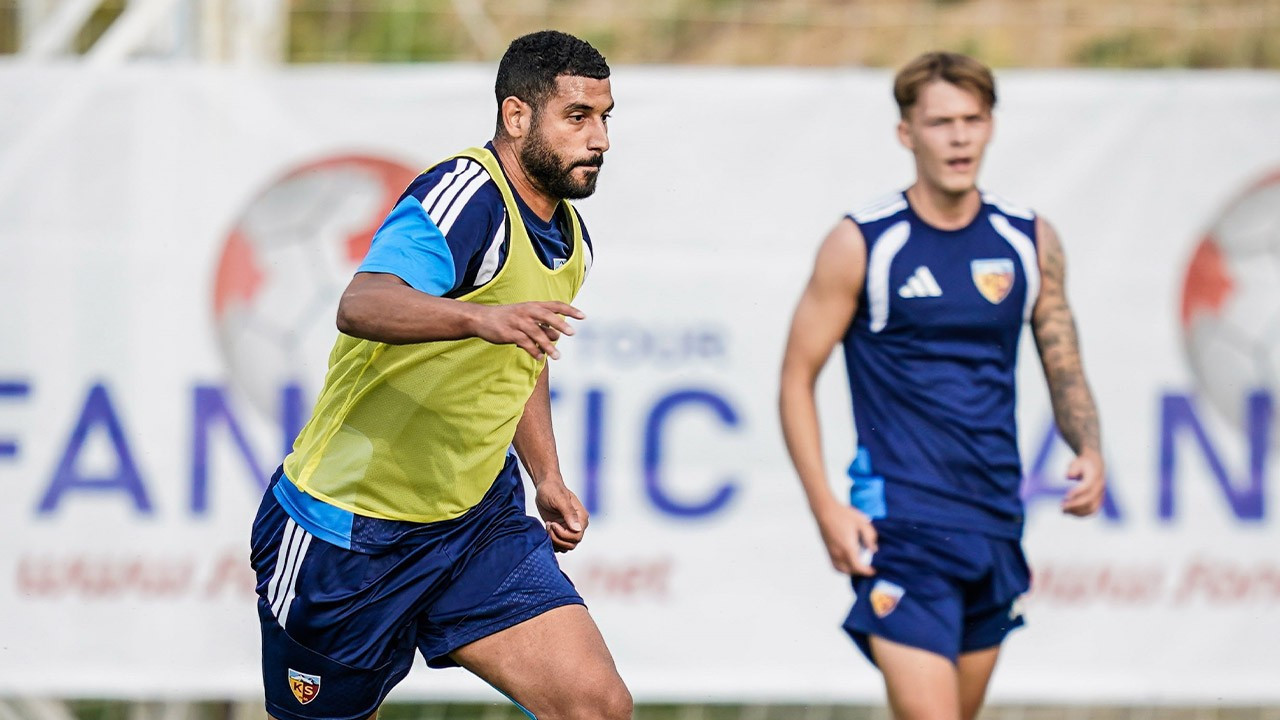 Kayserispor'da 20 ayrılık birden! Kadro baştan başa değişti