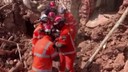 Enkaz altındaki eşek günler sonra kurtarıldı