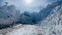 Hakkari'de 3 metrelik kar tünelleri görüldü