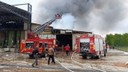 Sakarya'da fındık kırım fabrikasında yangın