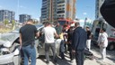 İki otomobil çarpıştı: Yaralılar var