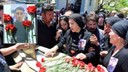 Fransa'da canice öldürülen Hasan toprağa verildi