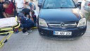 Minik Efe otomobilin altında kaldı