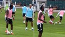 Beşiktaş’ta yeni transfer Abraham sahaya indi