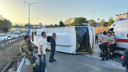 TEM'de servis midibüsü devrildi: Çok sayıda yaralı
