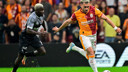 Galatasaray'a galibiyeti hediye ettiler