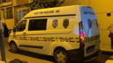 Çilingirle girdiği evde kardeşinin cesedini buldu