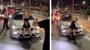 Trafiği durdurup aracın önünde dans etti!