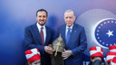 Fetih ruhu sembolü miğfer Erdoğan’a sunuldu