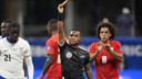 Türkiye-Paraguay maçının hakemi belli oldu!