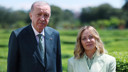 Erdoğan’dan Meloni’nin sigarayı bırakmasına yorum