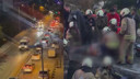 İstanbul'da yol çöktü!