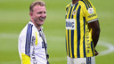 Kuyt ilk cezayı kesti!