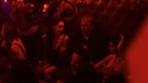 70 yaşındaki ünlü oyuncu gece kulübünde kadınla yakalandı! “Her saniyesinin tadını çıkarıyor”