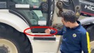 Artvin’de doğada bıraktığı iş makinesini çalıştırmaya giden operatör, fark ettiği detayla birlikte resmen dondu kaldı! 5 tanesi içeride duruyordu