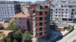 Sosyal medyada gündem olmuştu! “Eğri duran bina" görüntüleri sonrası ekipler devreye girdi