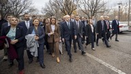 Son dakika: CHP Grubu olağanüstü toplandı! Kılıçdaroğlu vekillerle birlikte Adalet Bakanlığı'na yürüdü