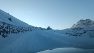 Siirt'te etkili olan kar yağışının ardından çalışmalar başlamıştı. Ekipler, kapanan 37 yol ulaşıma açıldı