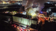 İstanbul'da korkutan fabrika yangını! Alevler metrelerce y&uuml;kseldi