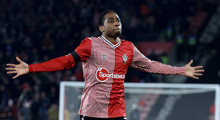 Son Dakika: Beşiktaş’tan Kyle Walker- Peters açıklaması!