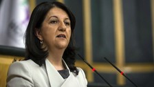 Kübra Par herkesin merak ettiği soruyu sordu! Pervin Buldan tv100’de açıkladı: PKK ne zaman fesih açıklaması yapacak?