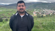 Sivas'ta doğada 1 tanesini yol kenarında görmüştü! Tam o 1 tanesini görüntülemek istediği sırada korkunç bir şey oldu