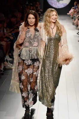 Sır gibi saklanıyordu! Gigi ve Bella Hadid'in gizli kardeşleri ortaya çıktı! - Resim: 1