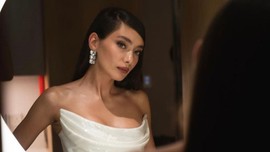Neslihan Atagül'ün Dubai'deki ödül töreninde giydiği elbise takipçilerini ikiye böldü