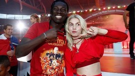 Aleyna Tilki, Galatasaray'a transferini açıkladı! Bafetimbi Gomis'ten sevindirici haber