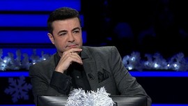 Burak Kut'un güzeller güzeli eşi süper minisiyle nefes kesti