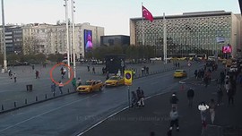 İstiklal Caddesi'ndeki bombalı saldırıyı gerçekleştiren teröristin yeni görüntüleri ortaya çıktı