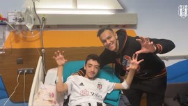 Enkazdan 128 saat sonra çıkarıldı! Josef ile kartal pozu verdi!