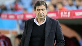 Trabzonspor'un efsane ismiydi! Ünal Karaman milletvekili aday adayı oldu