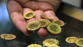 Altın yatırımcıları dikkat! Uzman isim tarih verdi: FED sonrası altın fiyatları uçuşa geçebilir