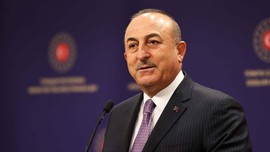 Çavuşoğlu'ndan İsveç'e net çağrı: Terörle mücadelede somut adımlar atın
