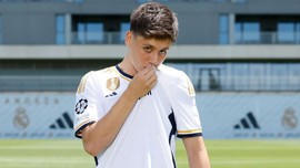 Arda Güler'in sevgilisi Duru Nayman aileye girdi! Madrid'teki Türk restoranında olay kare | Duru Nayman kimdir?