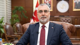 Milyonlarca kişiyi ilgilendiriyor! Bakan Işıkhan'dan memur zammına ilişkin açıklama